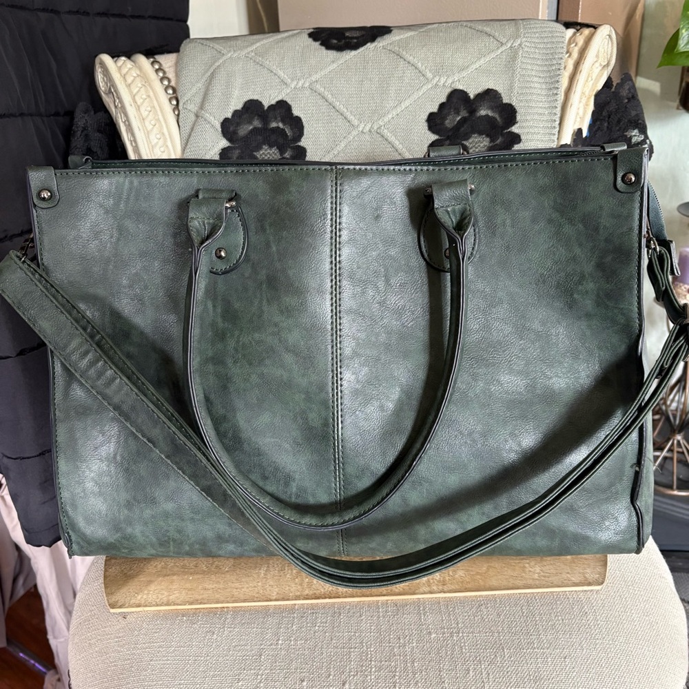 Green vegan leather lab top brief bag wristlet top handle dividers sturdy lux